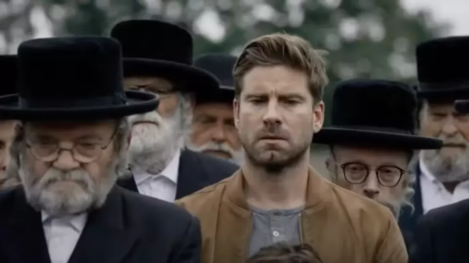 Необработанные алмазы